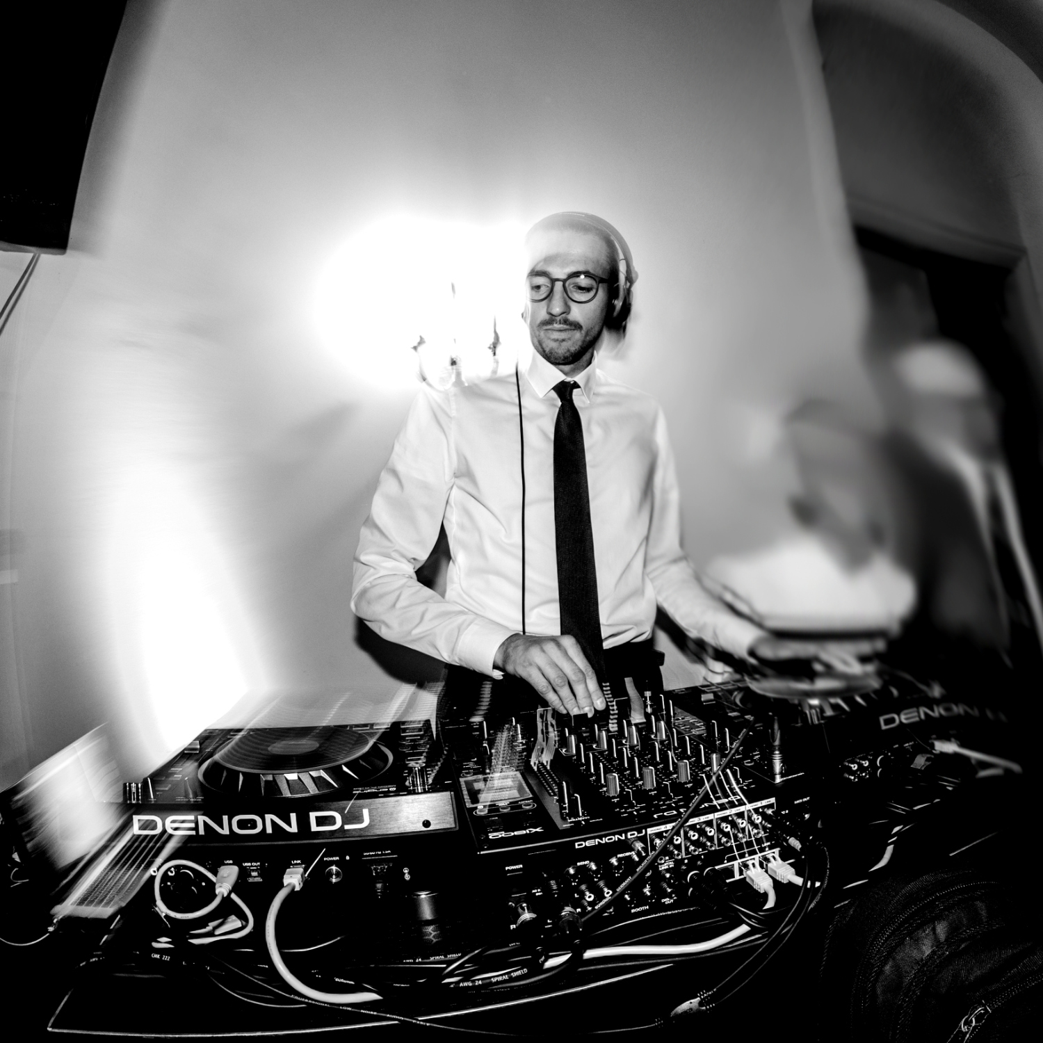 Kenduro DJ bei einer Hochzeitsfeier